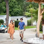 Paradis Le Pearl Κάμπινγκ 4*