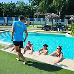 Paradis Le Pearl 4*