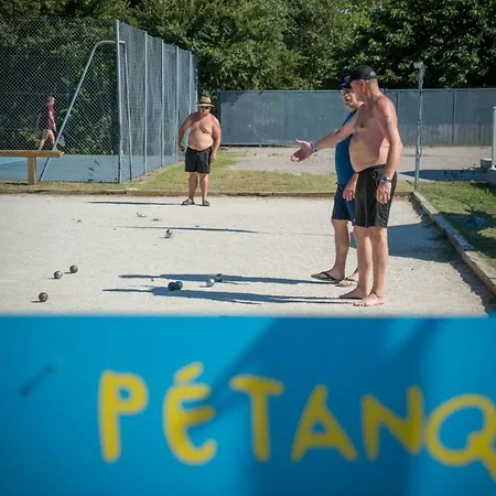 Camping Paradis Le Pearl