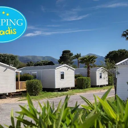 Camping Paradis Le Pearl 4*